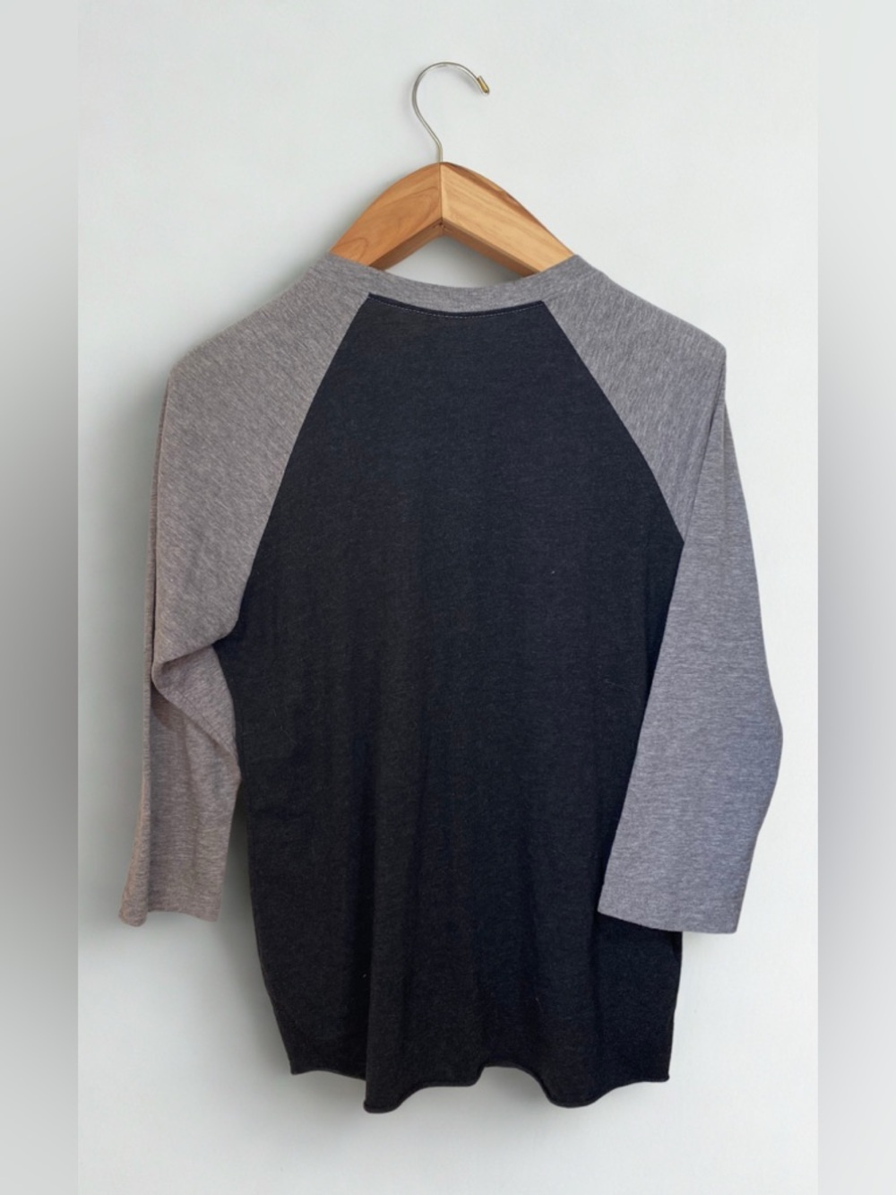Curbside Fox in the Henhouse Raglan Longsleeve Tee Heather Black and Grey Size M - Picture 7 of 7